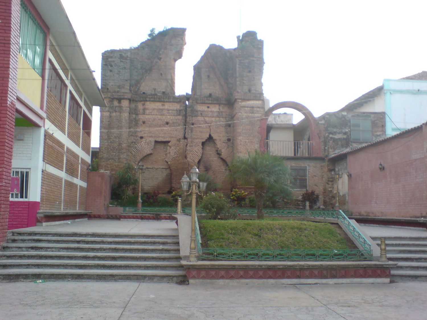 Image alt